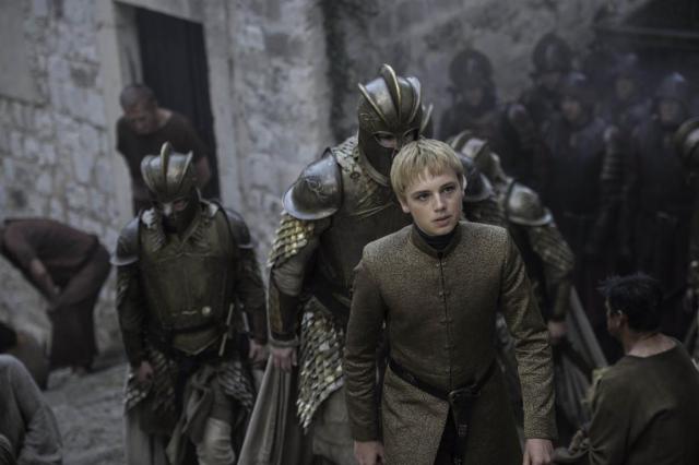 Tommen_sons_of_the_harpy_sept